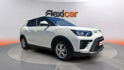 Usado SsangYong Tivoli 163 CV (119 kW) 2024 Blanco SUV