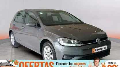 Usado VW Golf VII Advance 110 CV (80 kW) 2017 Gris Utilitario
