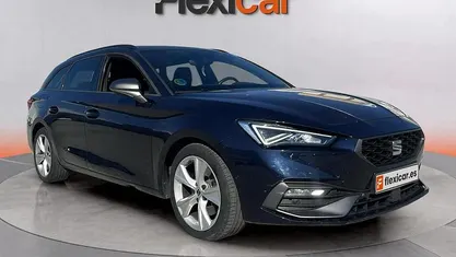 Usado Seat Leon FR 150 CV (110 kW) 2021 Negro Berlina