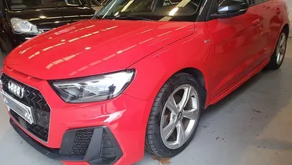 Rojo Usado 2019 Audi A1 Sportback Sport Utilitario | 15.900 € (Buen precio)