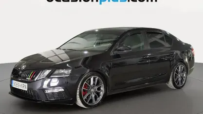 Usado Skoda Octavia RS 245 CV (180 kW) 2018 Negro Berlina
