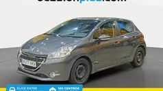 Usado 2012 Peugeot 208 Active Utilitario | 5900 € (Precio justo)