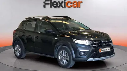 Usado Dacia Sandero Comfort 91 CV (66 kW) 2021 Utilitario