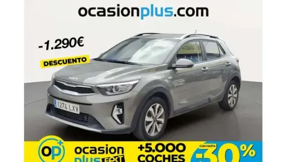 Käytetty Kia Stonic 101 HP (74 kW) 2022 Vihreä Katumaasturi