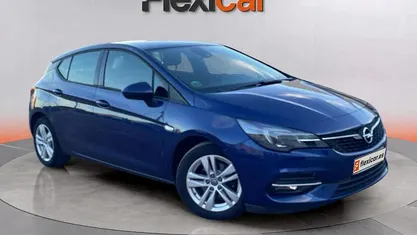 Usado Opel Astra Business Elegance 145 CV (106 kW) 2020 Berlina