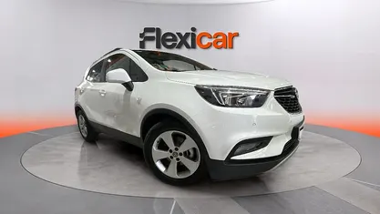Usado Opel Mokka X Excellence 140 CV (102 kW) 2018 Blanco SUV
