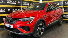 Rojo Usado 2024 Renault Arkana Techno SUV | 26.900 € (Precio justo)