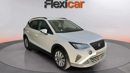Usado Seat Arona Reference 95 CV (69 kW) 2021 SUV