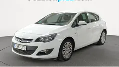 Usado 2015 Opel Astra Excellence Utilitario | 10.990 € (Precio justo)