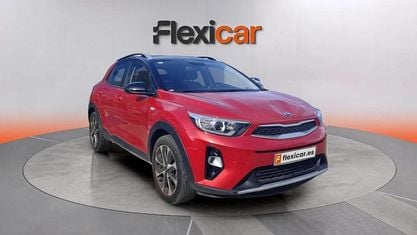 Usado Kia Stonic 101 HP (74 kW) 2019 Preto SUV