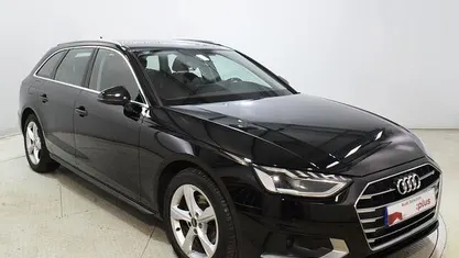 Usado Audi A4 Advanced Plus 136 CV (100 kW) 2022 Negro Familiar