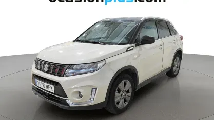 Begagnad Suzuki Vitara 129 HK (94 kW) 2023 Beige SUV