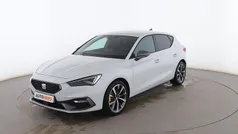 Blanco Usado 2024 Seat Leon FR Utilitario | 24.399 € (Precio justo)
