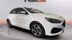 Blanco Usado 2024 Hyundai i30 Berlina | 18.490 € (Precio justo)