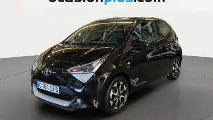 Occasion Toyota Aygo X-play 72 PK (52 kW) 2020 Zwart Hatchback