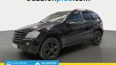 Usado 2006 Mercedes ML320 SUV | 16.490 € (Caro)