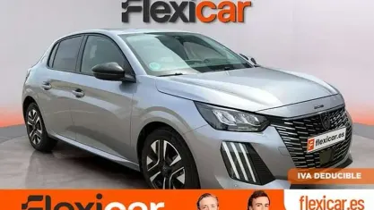 Usado Peugeot 208 Allure 101 CV (74 kW) 2025 Gris Utilitario
