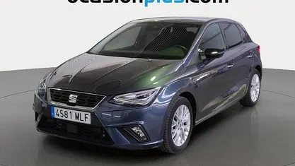 Gris Usado 2023 Seat Ibiza FR Utilitario | 14.991 € (Buen precio)