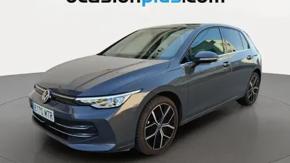 Usado VW Golf VIII 116 CV (85 kW) 2024 Gris Utilitario