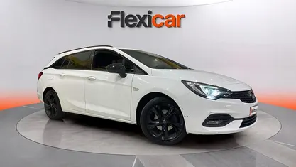 Usado Opel Astra Ultimate 131 CV (96 kW) 2021 Utilitario