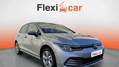 Usado VW Golf Advance 130 CV (95 kW) 2020 Gris Berlina