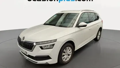 Usado Skoda Kamiq 110 CV (80 kW) 2022 Blanco SUV