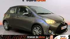 Usado 2015 Toyota Yaris Active Utilitario | 9990 € (Precio justo)