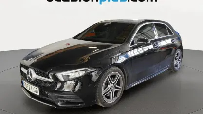 Usado Mercedes A180 AMG 136 CV (100 kW) 2020 Negro Utilitario
