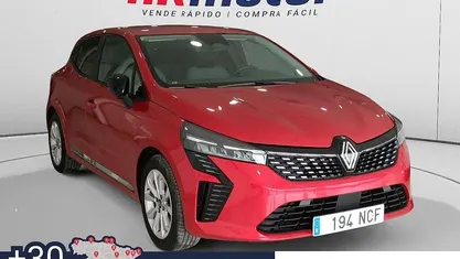 Rojo Usado 2025 Renault Clio V Evolution Berlina | 18.900 € (Precio justo)