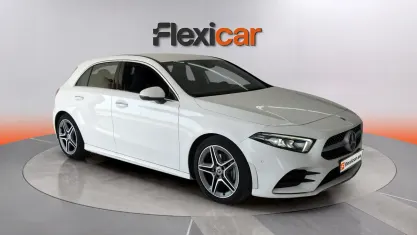 Usado Mercedes A180 136 CV (100 kW) 2019 Blanco Berlina