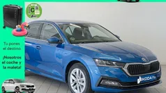 Usado 2024 Skoda Octavia Ambition Berlina | 28.490 € (Precio justo)