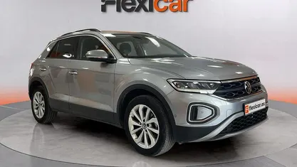 Usado 2023 VW T-Roc Life SUV | 20.190 € (Buen precio)