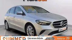 Gris / plata Usado 2019 Mercedes B200 Monovolumen | 20.290 € (Precio justo)