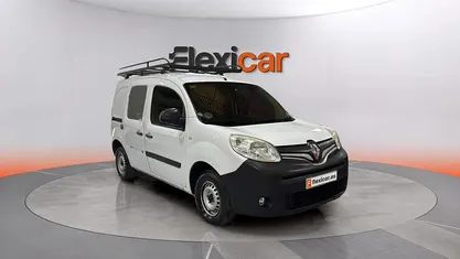 Usado Renault Kangoo 75 CV (55 kW) 2019 Blanco Monovolumen