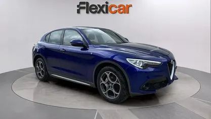 Usado Alfa Romeo Stelvio Ti 212 CV (155 kW) 2022 Azul SUV