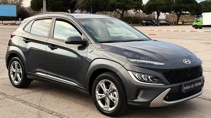 Gris Usado 2021 Hyundai Kona SUV | 16.900 € (Super precio)