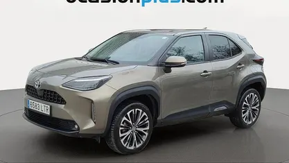 Usado Toyota Yaris Cross Style 116 CV (85 kW) 2021 Marrón SUV