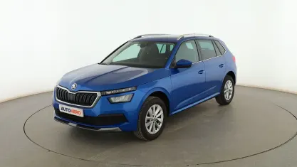 Usado Skoda Kamiq Ambition 110 CV (80 kW) 2024 Azul SUV
