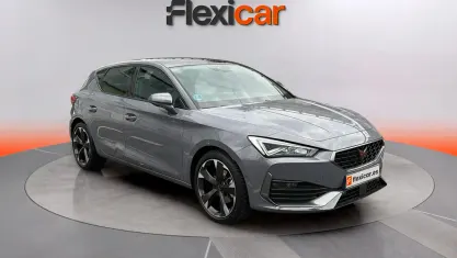 Begagnad Cupra Leon 150 HK (110 kW) 2024 Grå Sedan