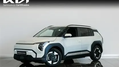 Käytetty Kia EV3 Earth 150 kW (204 HP) 2025 Harmaa Katumaasturi