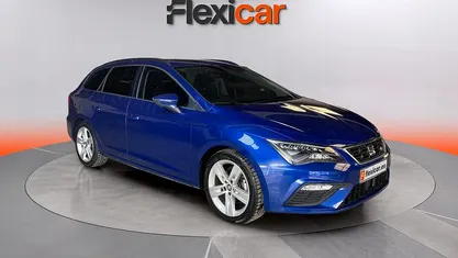 Usado Seat Leon ST FR 150 CV (110 kW) 2019 Azul Familiar