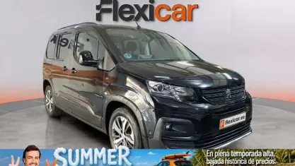 Usado Peugeot Rifter Allure 101 CV (74 kW) 2023 Negro Monovolumen