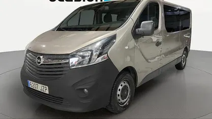 Usado Opel Vivaro S 125 CV (91 kW) 2017 Marrón Monovolumen