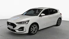 Gris plata Usado 2023 Ford Focus ST-Line Utilitario | 18.500 € (Precio justo)