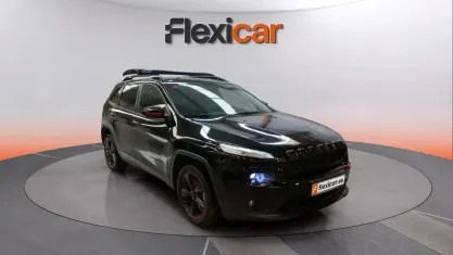 Usado Jeep Cherokee Night Eagle 185 CV (136 kW) 2019 Negro SUV