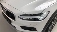 Usado 2024 Volvo V90 CC Core Familiar | 66.885 €