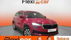 Rojo Usado 2023 Skoda Karoq Ambition SUV | 21.490 € (Precio justo)