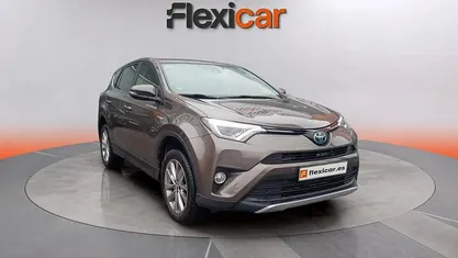 Usado Toyota RAV4 Hybrid Advance 197 CV (144 kW) 2018 SUV