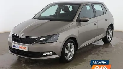 Usado Skoda Fabia Ambition 90 CV (66 kW) 2017 Berlina