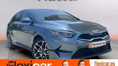 Gris Usado 2022 Kia Ceed | 18.290 € (Precio justo)